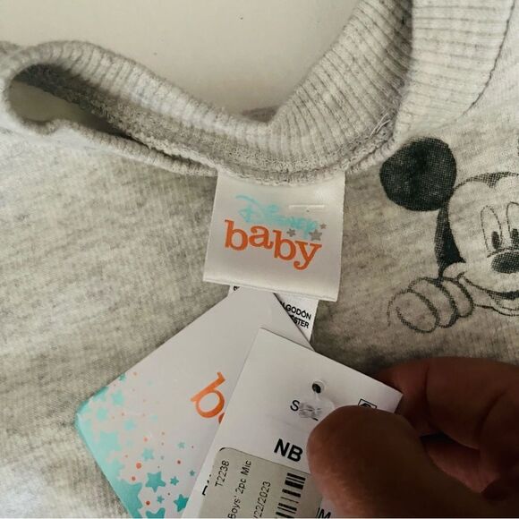 NWT Disney Mickey Mouse Newborn Sweater pullover Grey - Picture 4 of 5
